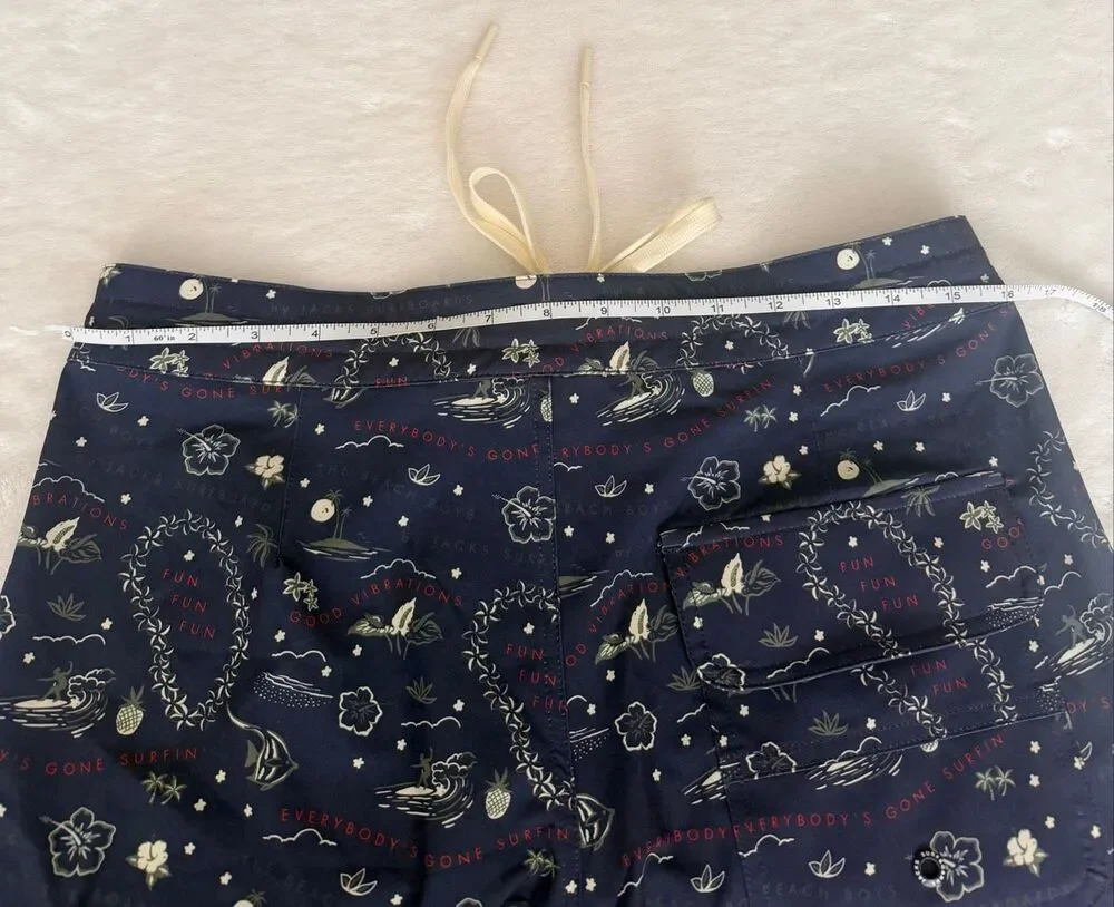 JACK’S SURFBOARDS x The Beach Boys Men’s Board Shorts 31 Navy Hawaiian Surf Prin